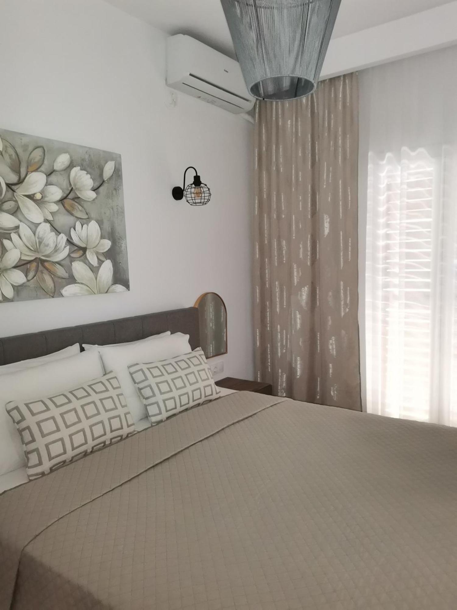 Litsa Studios Patitírion Exteriér fotografie